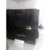 Sac mickel kors + porte feuille Bon état cuir  