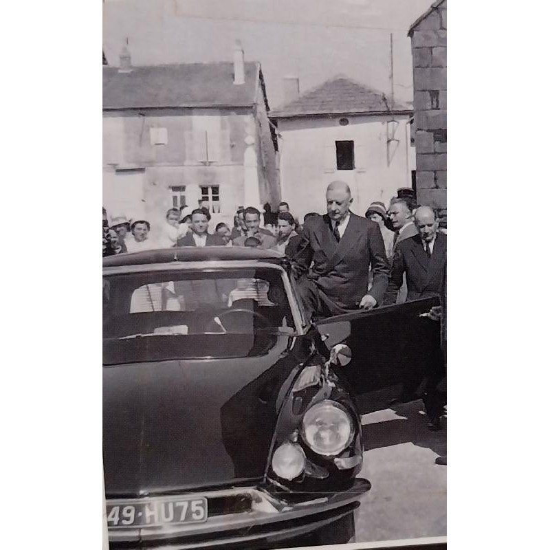 Citroën DS 19 général de Gaule petit Clamart  
