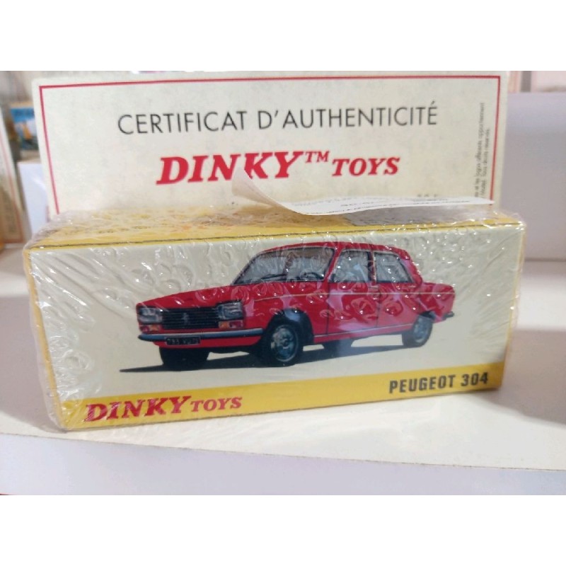 PEUGEOT 304 - DINKY TOYS Atlas - 1:43e - avec certificat d'authenticité + fascicule 