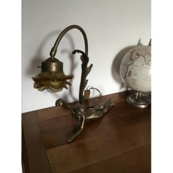 Lampe femme art déco en...