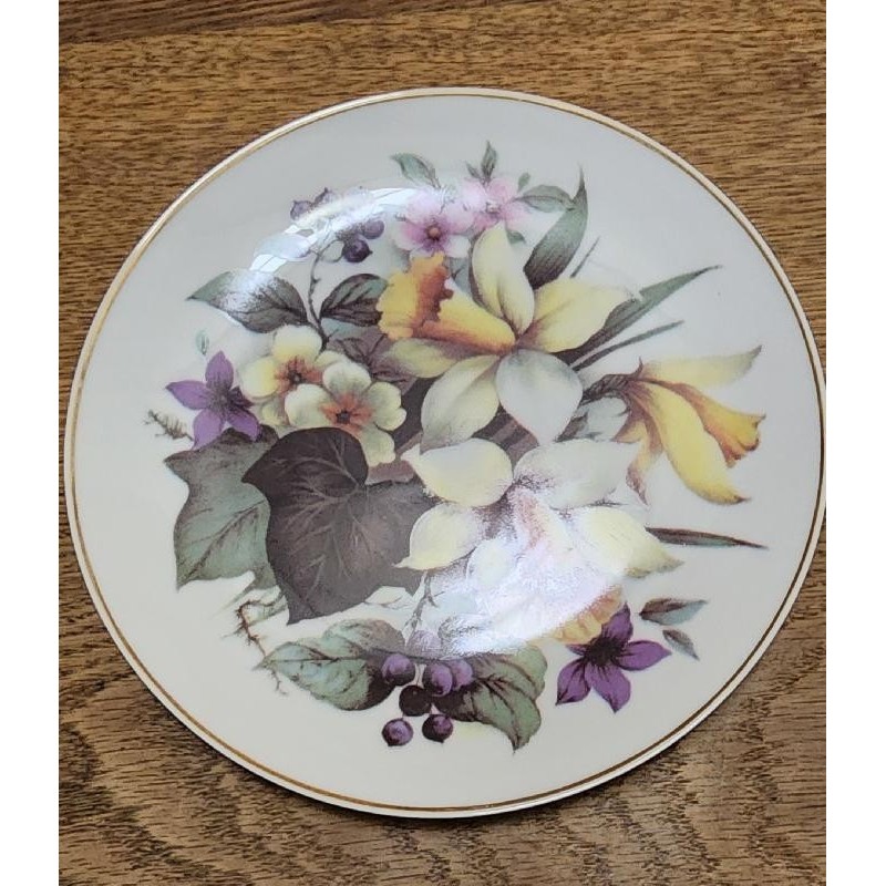 Assiette jonquilles 