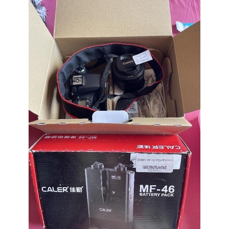 Canon 70 D + MF-46 Batterie et objectif Offert 